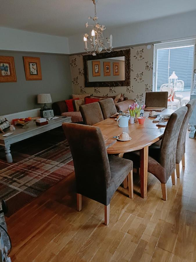 The White Dove Bed And Breakfast With Glamping Newark Showground Екстер'єр фото